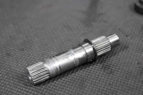 1984 1985 HONDA CR250R OEM KICKSTART KICK START SHAFT W IDLER GEAR