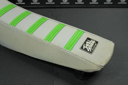 2011 KAWASAKI KX250F KX450F SDG SEAT SADDLE CUSHION COVER 53066-0279-13R