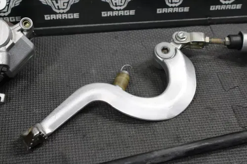2003 KAWASAKI KX250 OEM NISSIN REAR BACK BRAKE CALIPER MASTER CYLINDER LEVER