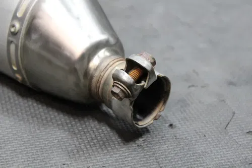 2006 HONDA CRF250R OEM RIGHT MUFFLER EXHAUST SILENCER SLIP ON PIPE 18310-KRN-850