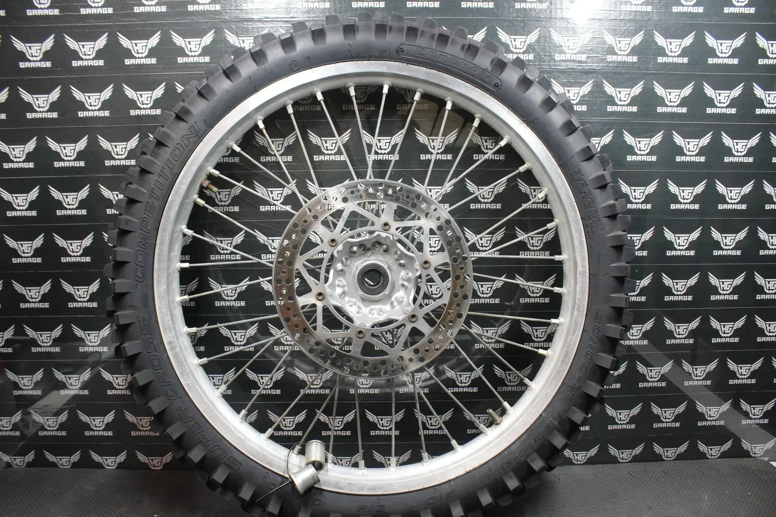 2001 SUZUKI RM125 21"x1.60" OEM FRONT WHEEL RIM HUB TIRE 54111-36E00 55311-28C01