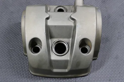 2006 02-06 HONDA CRF450R OEM ENGINE CYLINDER HEAD COVER VALVE COVER 12310-ME-670