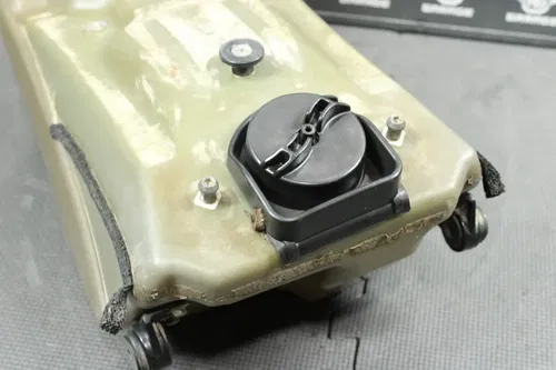2015 YAMAHA YZ250F OEM GAS FUEL TANK CELL PETROL RESERVOIR GAS TANK