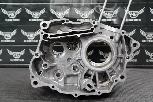 2005 HONDA CRF150F OEM LEFT RIGHT ENGINE MOTOR CRANKCASE CRANK CASES BLOCK
