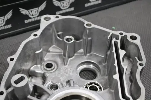 2005 HONDA CRF150F OEM LEFT RIGHT ENGINE MOTOR CRANKCASE CRANK CASES BLOCK