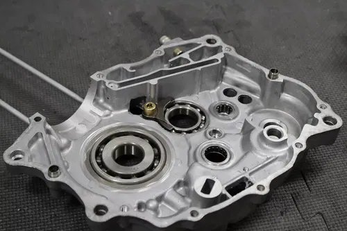 2005 HONDA CRF150F OEM LEFT RIGHT ENGINE MOTOR CRANKCASE CRANK CASES BLOCK
