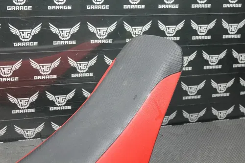 2007 06-08 HONDA CRF250R OEM SEAT SADDLE 77100-KRN-850 77100-KRN-A01