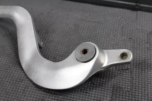 2006 YAMAHA YZ250F OEM RIGHT REARSET BRAKE FOOT PEDAL