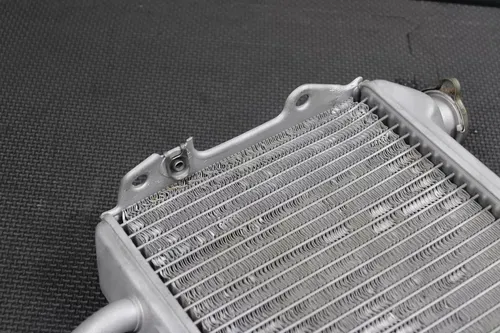 1999 HONDA CR125R OEM ENGINE MOTOR COOLING COOLER RADIATOR 19100-KZ4-J10