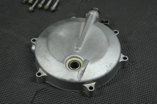 2004 97-05 KAWASAKI KDX220R OEM ENGINE MOTOR OUTER SIDE CLUTCH COVER 14032-1384