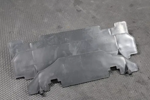2007 SUZUKI DRZ400S OEM RADIATOR GUARD SHIELD LOUVER VENT 17831-37E11