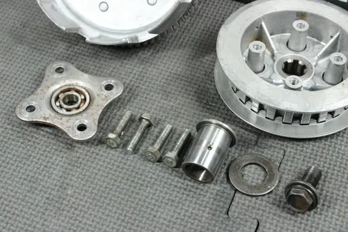 1995 87-95 HONDA CR80R OEM COMPLETE CLUTCH BASKET HUB PRESSURE PLATE 22100-GC4-6