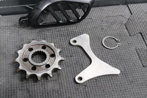 2011 09-11  KAWASAKI KX250F OEM FRONT SPROCKET COVER CASE SAVER GUARD 12053-0129