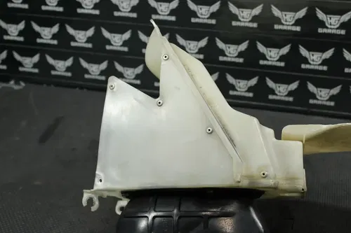 1999 HONDA CR125R OEM AIRBOX INTAKE AIR CLEANER CASE 17210-KZ4-J01