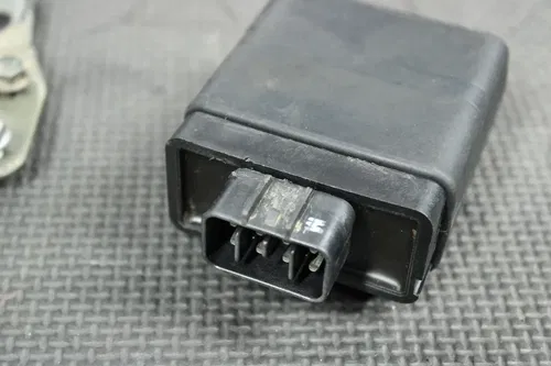 2002 YAMAHA YZ85 OEM ECU COMPUTER CONTROLLER UNIT BLACK BOX ECM CDI