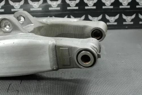 2015 YAMAHA YZ250F OEM SWINGARM SWING ARM SUSPENSION 1SL-22110-01-00