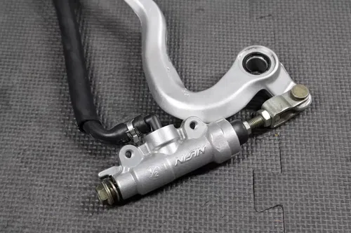 2001 SUZUKI RM125 OEM NISSIN REAR BACK BRAKE MASTER CYLINDER 69600-37F00
