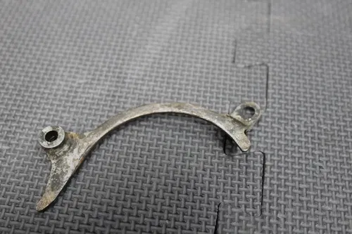 1987 HONDA XR250R 86-89 OEM MOTOR ENGINE FRONT SPROCKET COVER 11351-KT1-000