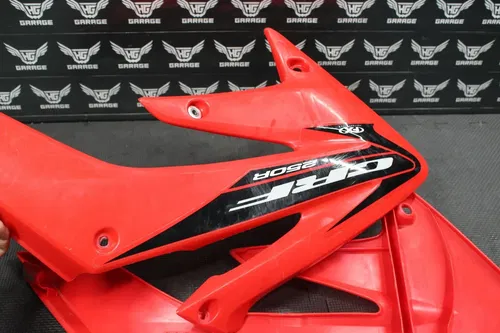 2006 HONDA CRF250R AFTERMARKET PLASTICS BODY KIT FENDERS FAIRINGS COWLS