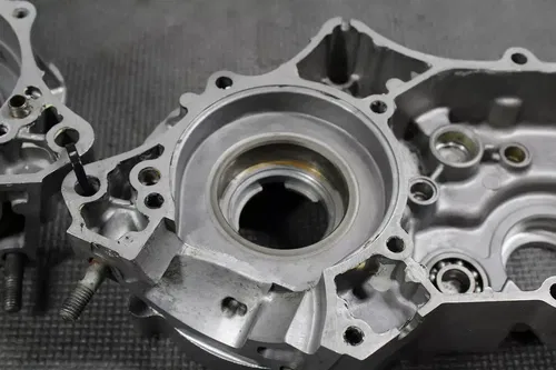 1998 KAWASAKI 98-00 KX100 KX80 OEM LEFT RIGHT ENGINE MOTOR CRANKCASE CRANK CASE
