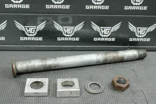 2006 YAMAHA YZ450F OEM REAR AXLE BACK WHEEL RIM PIVOT BOLT AXEL 1C3-25381-90-00