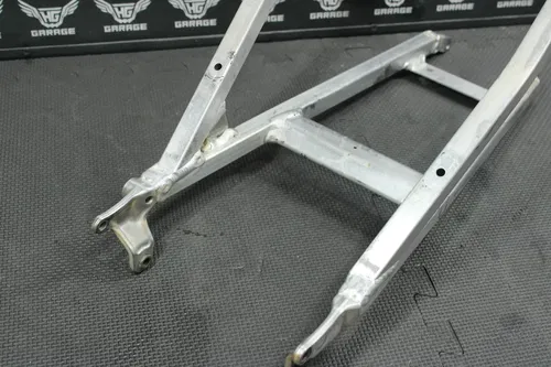 2006 HONDA CRF450R OEM REAR BACK SUB FRAME SUBFRAME 50200-MEN-850