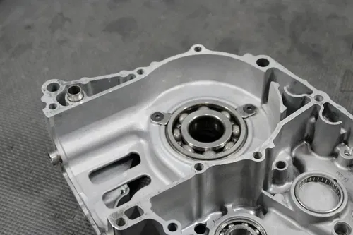 2007 SUZUKI K7 RMZ450 OEM LEFT ENGINE MOTOR CRANKCASE CRANK CASE