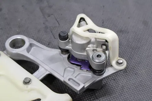 2007 HONDA CRF250R OEM NISSIN REAR BACK BRAKE CALIPER 43150-KRN-711