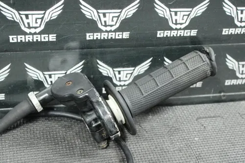 1996 93-97 HONDA CR125R OEM RIGHT THROTTLE GRIP CABLE ASSEMBLY 17910-KZ4-A10