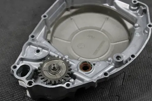 2007 SUZUKI 05-07 RMZ450 OEM ENGINE MOTOR SIDE CLUTCH COVER WATERPUMP11340-35G20