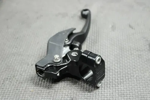 2002 YAMAHA STREAMLINE REFLEX CLUTCH PERCH MOUNT WITH LEVER  5HD-26335-00-00