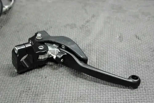 2002 YAMAHA STREAMLINE REFLEX CLUTCH PERCH MOUNT WITH LEVER  5HD-26335-00-00