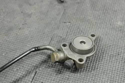 2002 KTM 520 EXC OEM CLUTCH SLAVE PISTON CYLINDER MASTER CYLINDER 54732061044