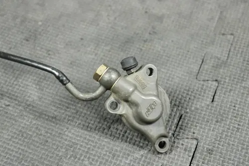 2002 KTM 520 EXC OEM CLUTCH SLAVE PISTON CYLINDER MASTER CYLINDER 54732061044