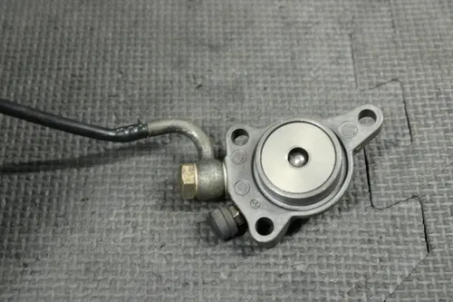 2002 KTM 520 EXC OEM CLUTCH SLAVE PISTON CYLINDER MASTER CYLINDER 54732061044