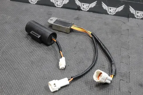 2000 SUZUKI 96-00 RM125 RM250 OEM RECTIFIER VOLTAGE REGULATOR 32800-37E20