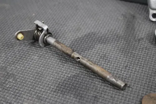 2000 SUZUKI RM250 MODEL Y OEM ENGINE POWER VALVE EXHUAST VALVE 11206-37E40