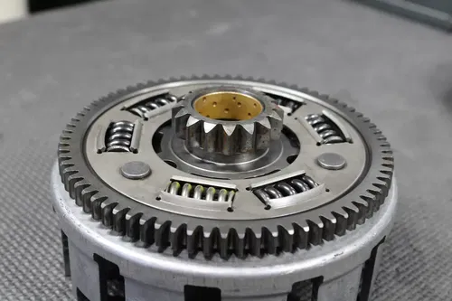 2005 SUZUKI DRZ400S DRZ400SM OEM COMPLETE CLUTCH W PLATES BASKET HUB