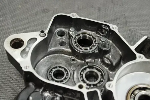 1996 HONDA CR125R OEM RIGHT ENGINE MOTOR CRANKCASE CRANK CASES BLOCK