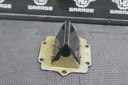 2001 97-02 KAWASAKI KX125 OEM INTAKE REED BLOCK ASSEMBLY 12022-1080