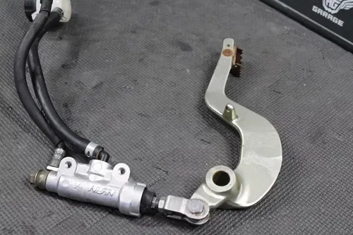 1994 YAMAHA YZ125 OEM NISSIN REAR BACK BRAKE CALIPER MASTER CYLINDER