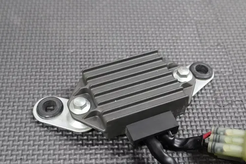 2015 YAMAHA 14-18 YZ250F 14-19 YZ450F OEM RECTIFIER VOLTAGE REGULATOR