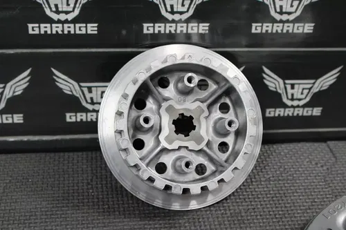 2005 YAMAHA TTR125 TTR125E OEM COMPLETE CLUTCH BASKET HUB PRESSURE PLATE NICE!