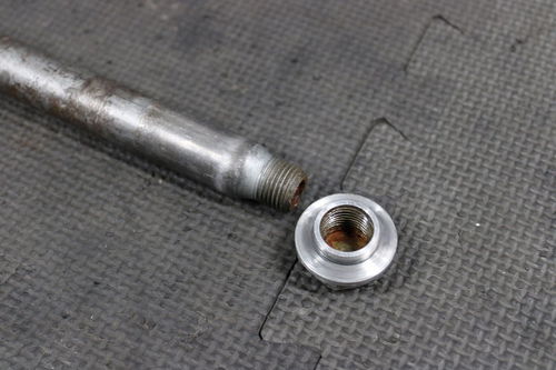 2002 KTM 520 EXC OEM FRONT WHEEL RIM AXLE PIVOT BOLT 50309081200