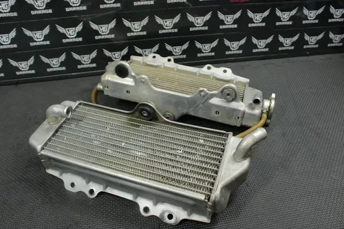 2004 YAMAHA 05-06  WR450F 03-05 YZ450F OEM LH/RH ENGINE MOTOR COOLING RADIATOR