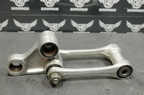 2001 HONDA 00-01 CR250R OEM REAR SHOCK LINKAGE LINKS 52465-KZ4-J20