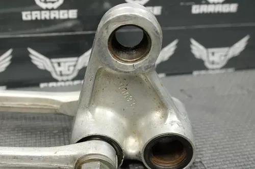 2001 HONDA 00-01 CR250R OEM REAR SHOCK LINKAGE LINKS 52465-KZ4-J20