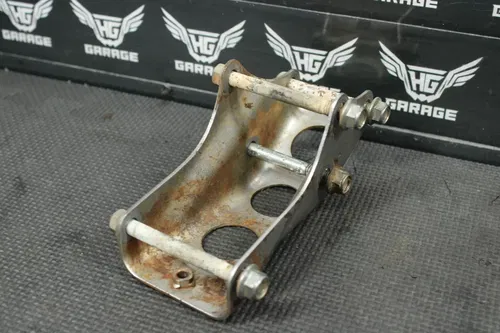 2005 KAWASAKI KLX125 KLX125L OEM ENGINE MOTOR MOUNT STAY BRACKETS