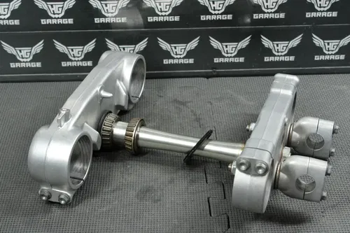 2007 HONDA CRF250R OEM FRONT FORKS LOWER UPPER TRIPLE TREE STEM CLAMP