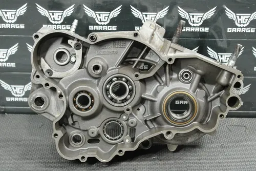 1999 KTM 250SX OEM RIGHT ENGINE MOTOR CRANKCASE CRANK CASES BLOCK 54730004000